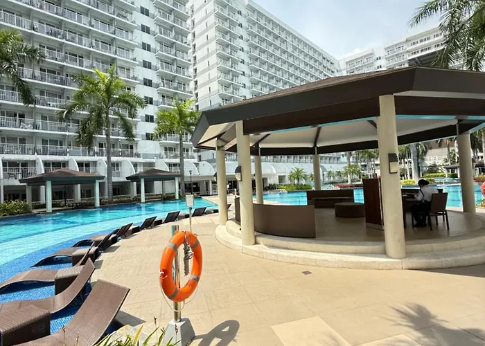 Shell Residences Near Moa And Naia - Zeth & Aiza