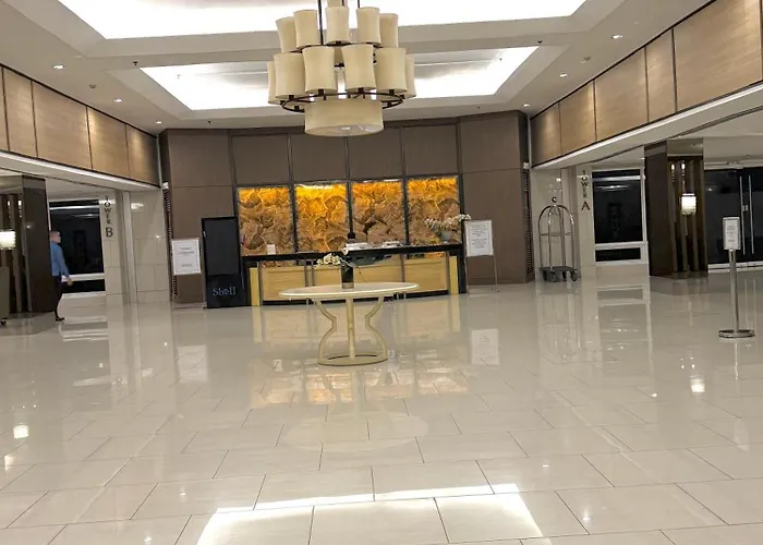 Shell Residences Near Moa And Naia - Zeth & Aiza *